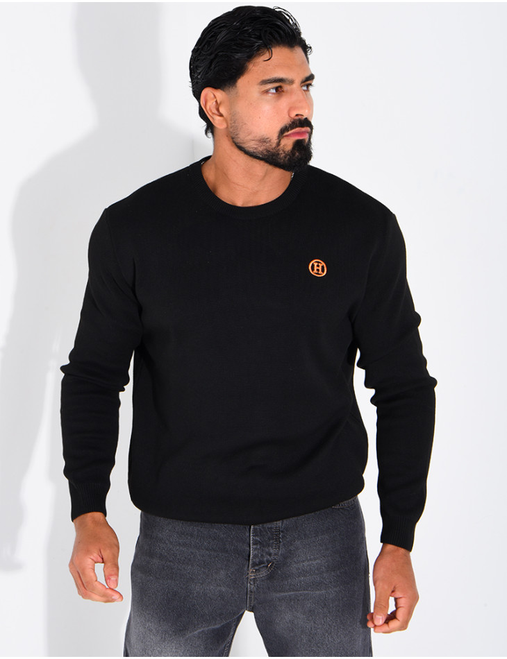 Pull avec lettre H