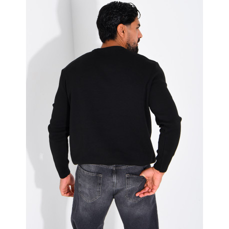 Pull avec lettre H