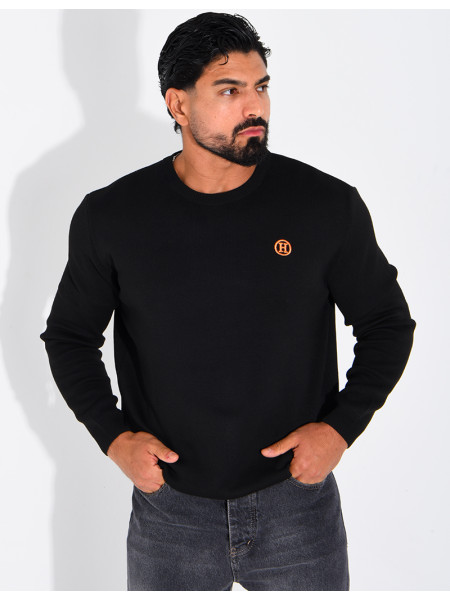 Pull avec lettre H
