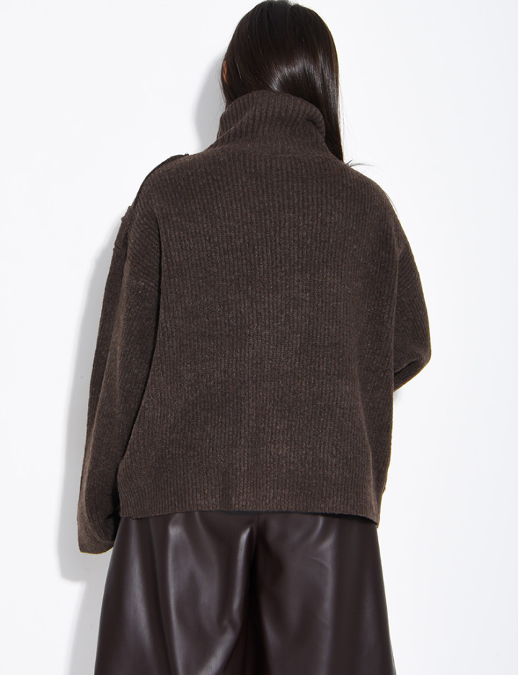 Button-front knit cardigan with a stand-up collar