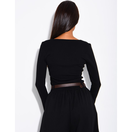 Fitted ribbed jumper with lace trim