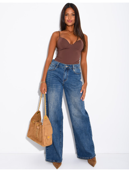 Jeans avec poches arrière en similicuir camel