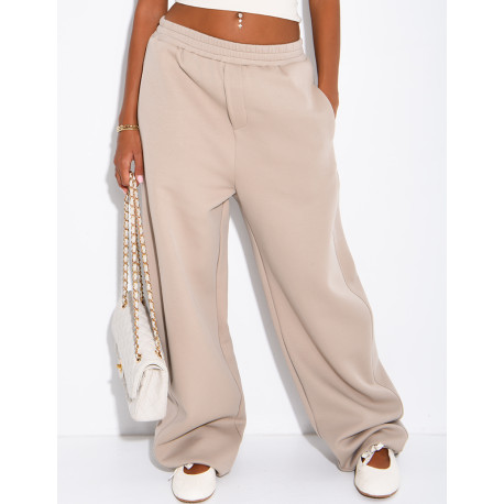 Oversized jogging bottoms
