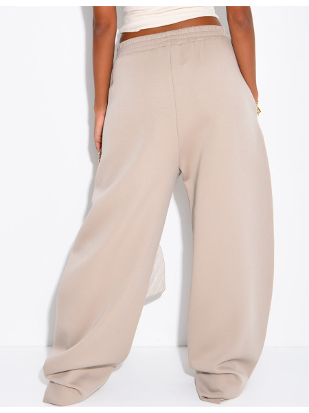 Oversized jogging bottoms