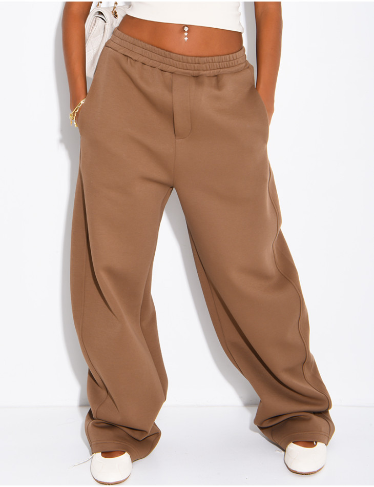 Oversized jogging bottoms