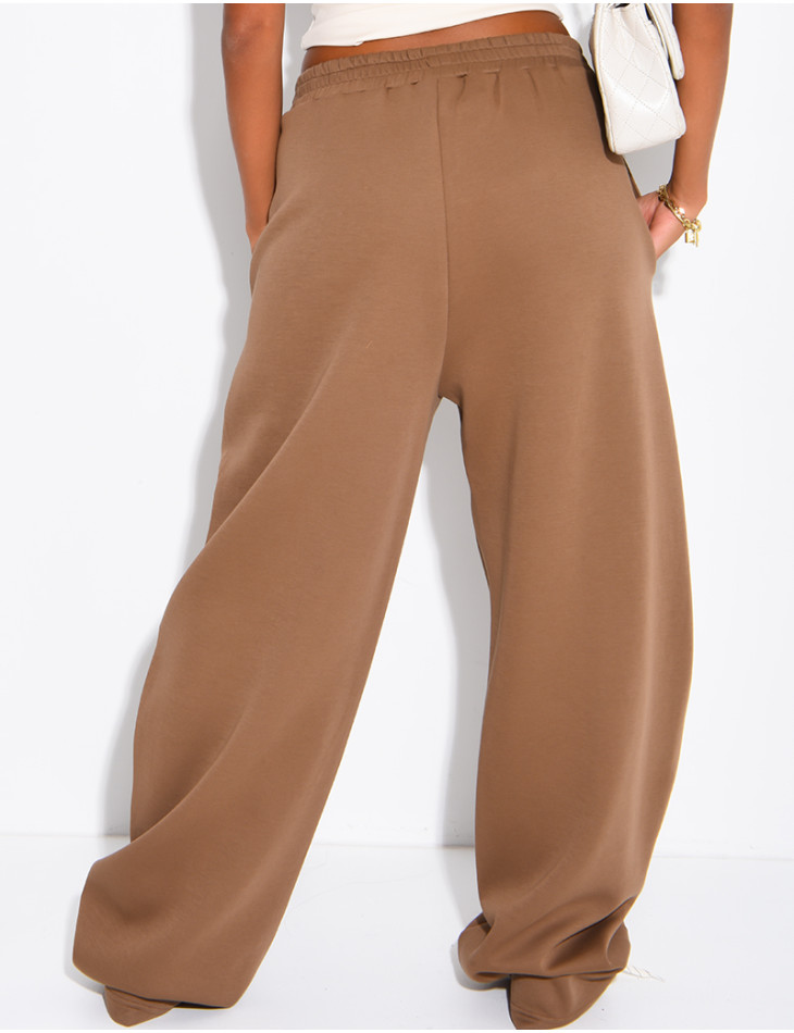 Oversized jogging bottoms