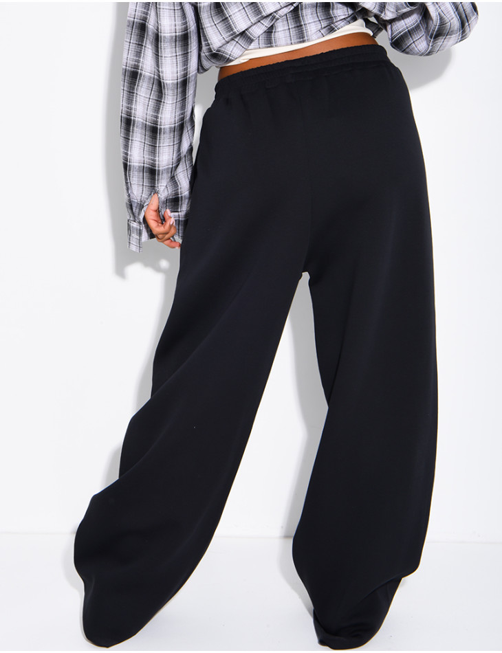 Oversized jogging bottoms