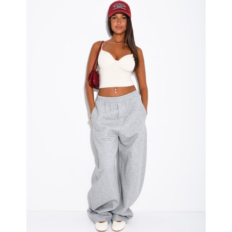Oversized jogging bottoms