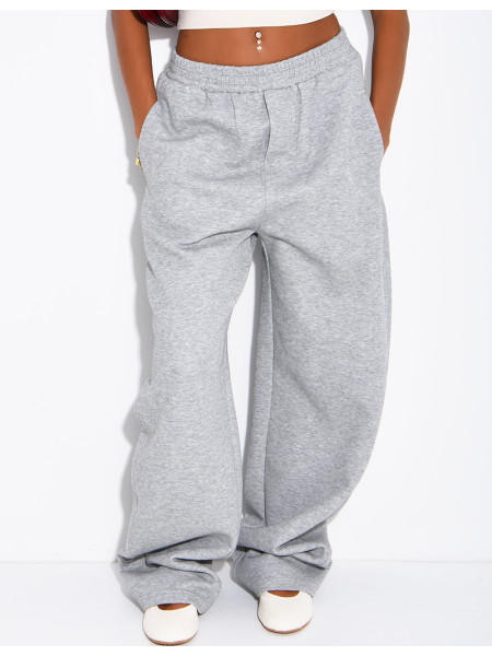 Oversized jogging bottoms