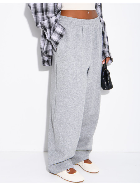 Oversized barrel-cut jogging trousers