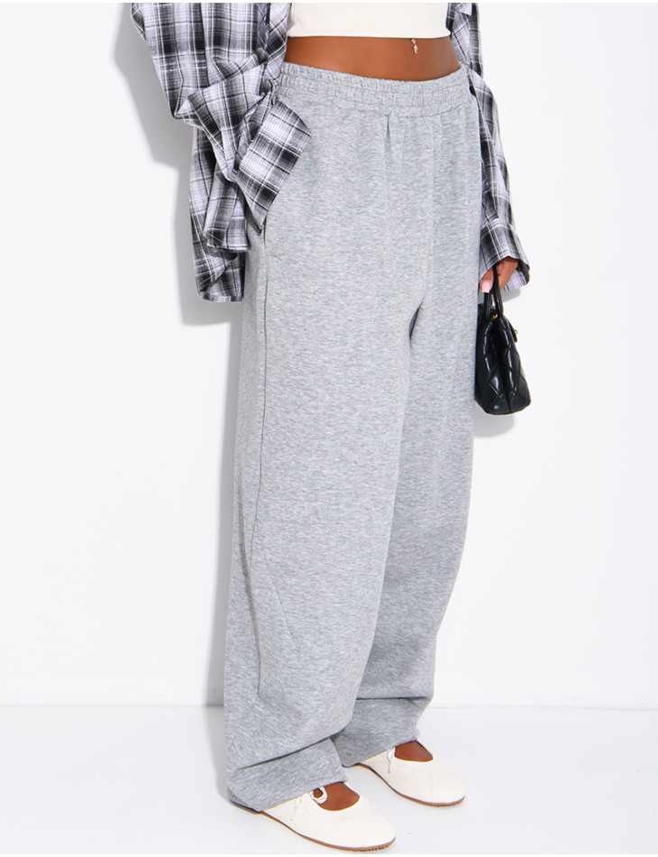 Oversized barrel-cut jogging trousers