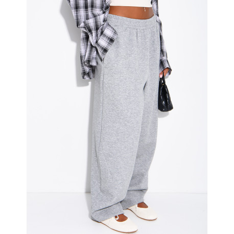 Oversized barrel-cut jogging trousers