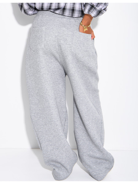 Oversized barrel-cut jogging trousers