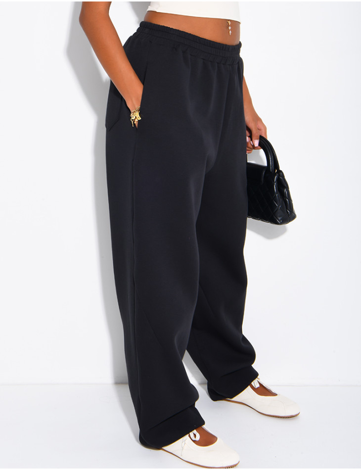 Oversized barrel-cut jogging trousers