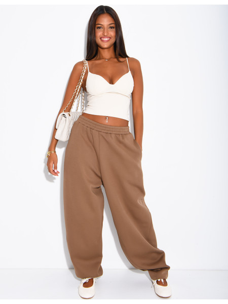 Oversized barrel-cut jogging trousers