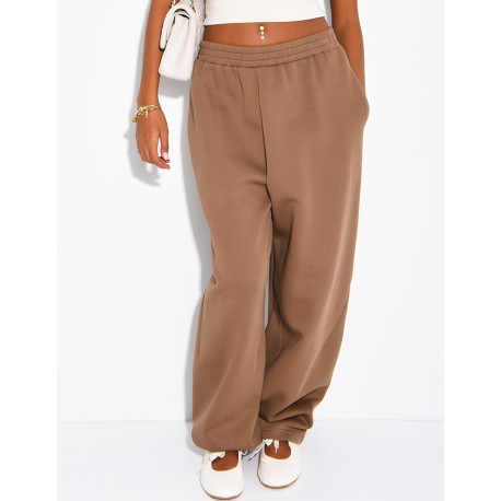 Oversized barrel-cut jogging trousers
