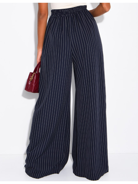 Pantalon de tailleur coupe large effet bouffant à rayures