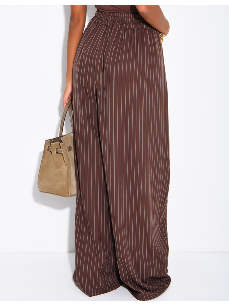 Wide-leg tailored trousers with a puffed effect and striped pattern