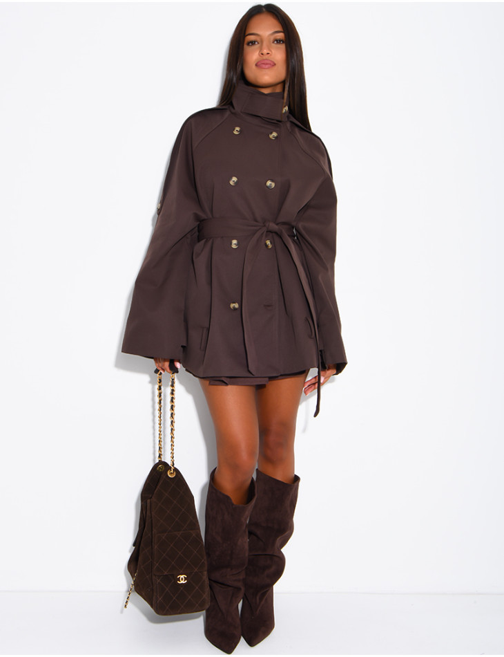 Halblanger Trenchcoat mit Gürtel an der Taille