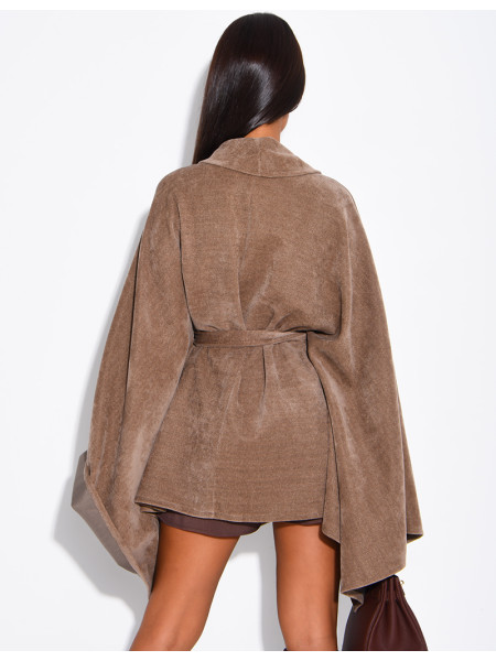 Cape mit passendem Gürtel