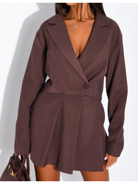 Ensemble blazer court et jupe short plissée