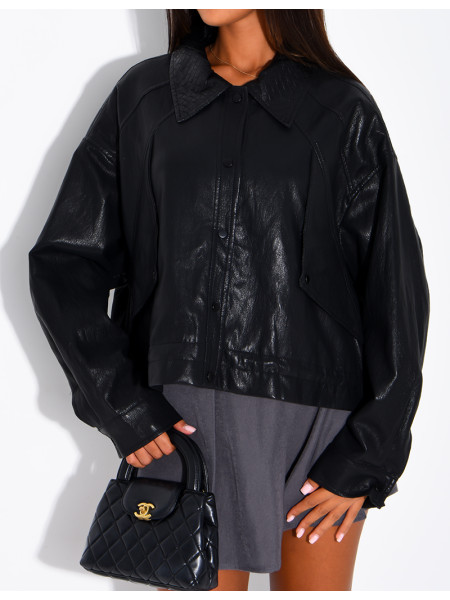 Kurze Jacke aus Kunstleder