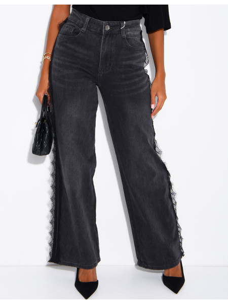 Jeans wide leg délavé à empiècements dentelle sur les côtés
