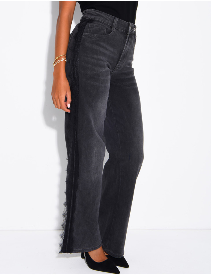 Jeans wide leg délavé à empiècements dentelle sur les côtés