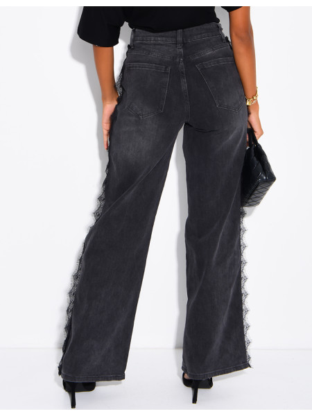 Jeans wide leg délavé à empiècements dentelle sur les côtés