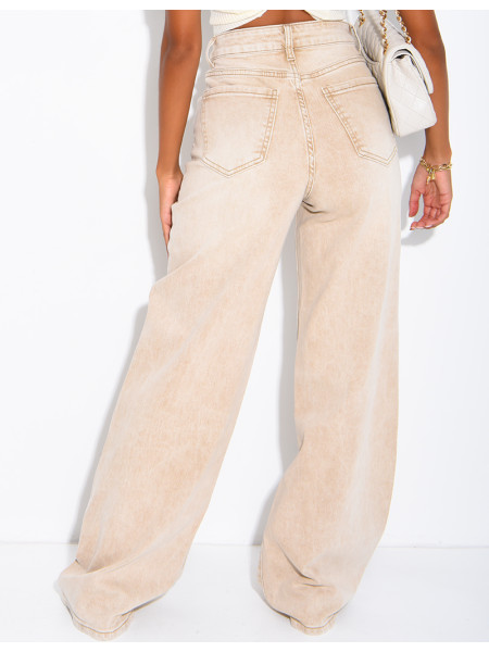 High-waisted, straight-leg jeans with a vintage wash