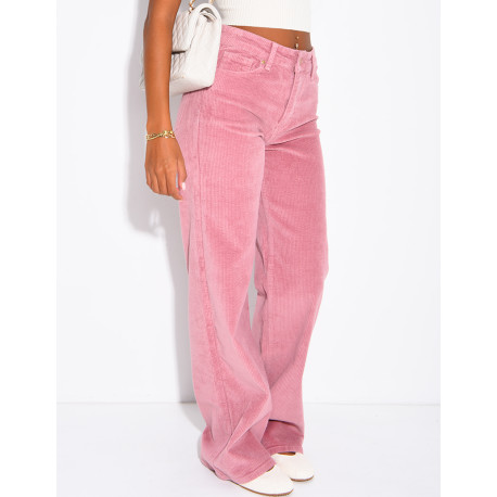 Jeans mit geradem Schnitt aus Cord