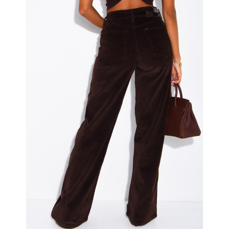 Jeans mit geradem Schnitt aus Cord