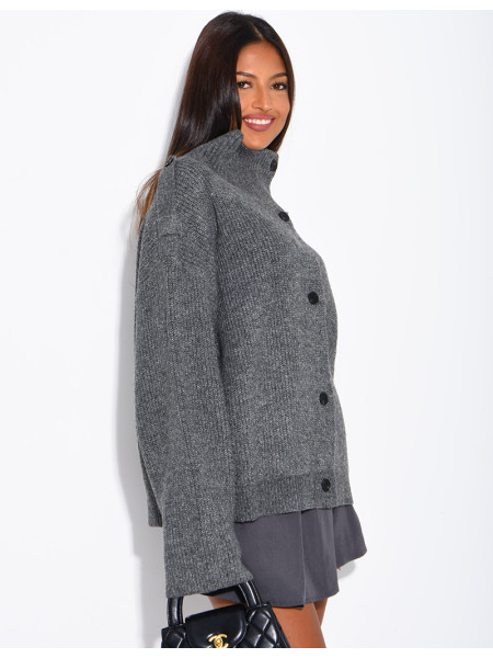 Gilet en maille boutonné à col montant