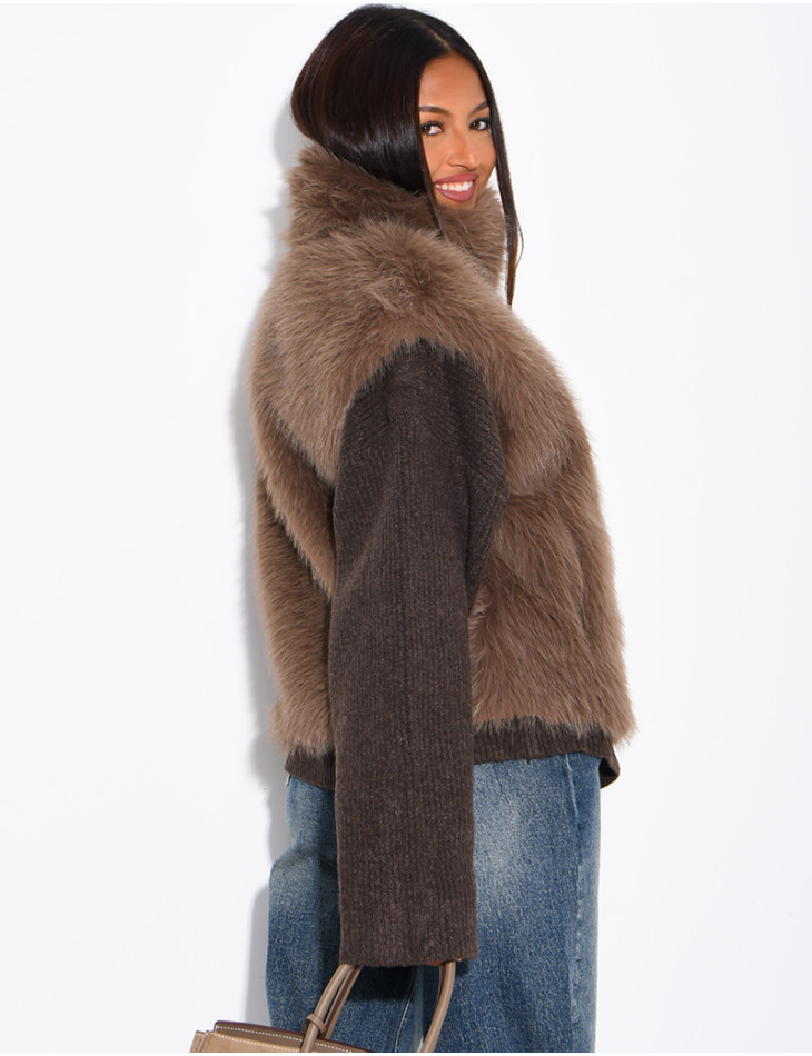 Ärmellose Jacke aus Kunstfell mit Stehkragen