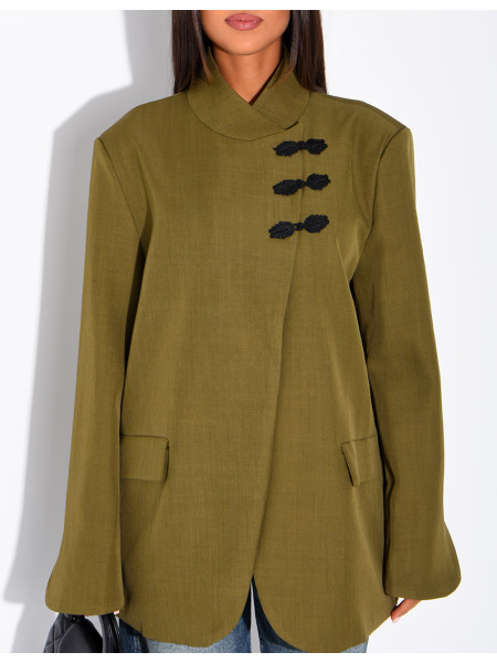 Blazer with Asian-style fasteners