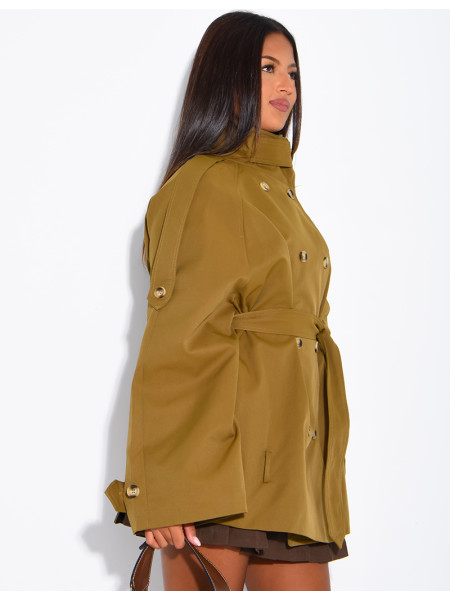 Halblanger Trenchcoat mit Gürtel an der Taille