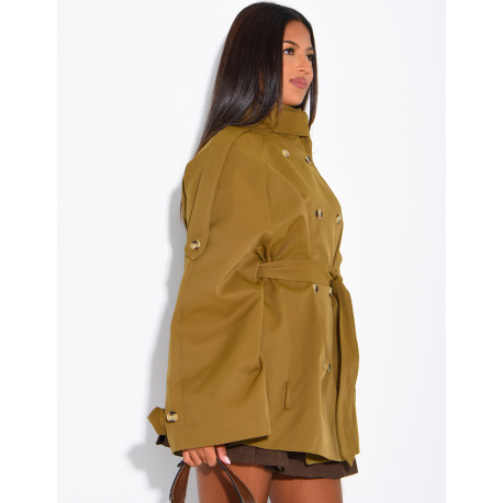 Halblanger Trenchcoat mit Gürtel an der Taille