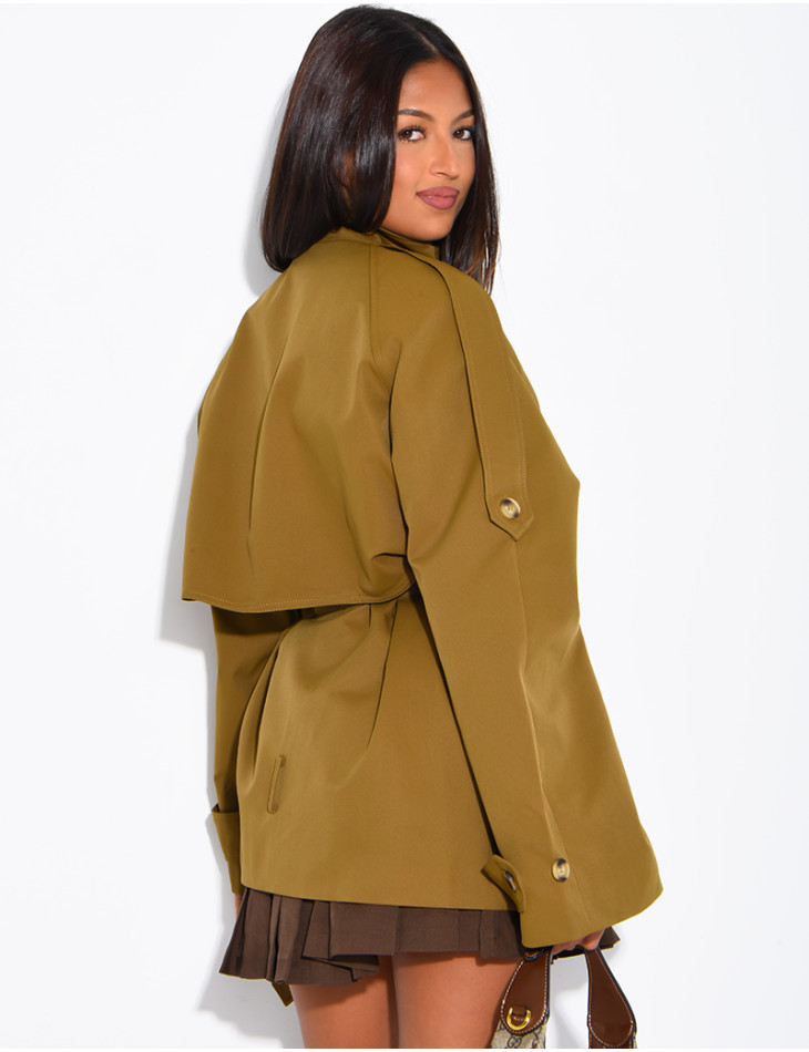 Halblanger Trenchcoat mit Gürtel an der Taille