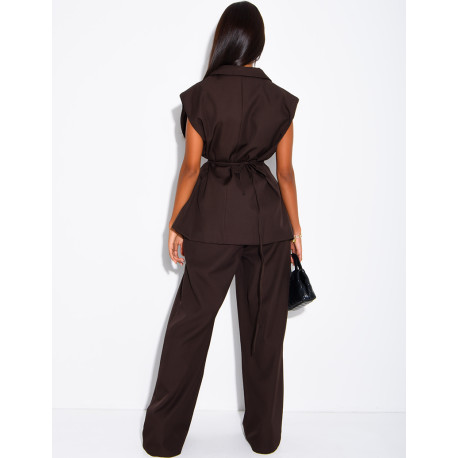 Ensemble de tailleur sans manche à nouer