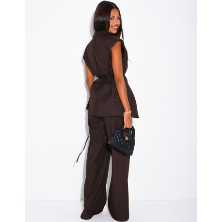 Ensemble de tailleur sans manche à nouer