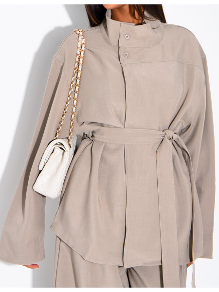 Two-piece set (jacket and trousers)