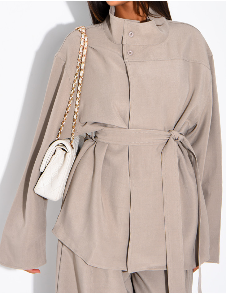 Two-piece set (jacket and trousers)