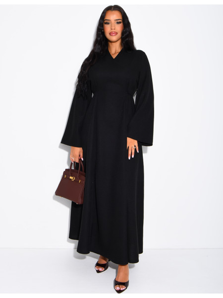 Robe longue texturée à cintrée au dos