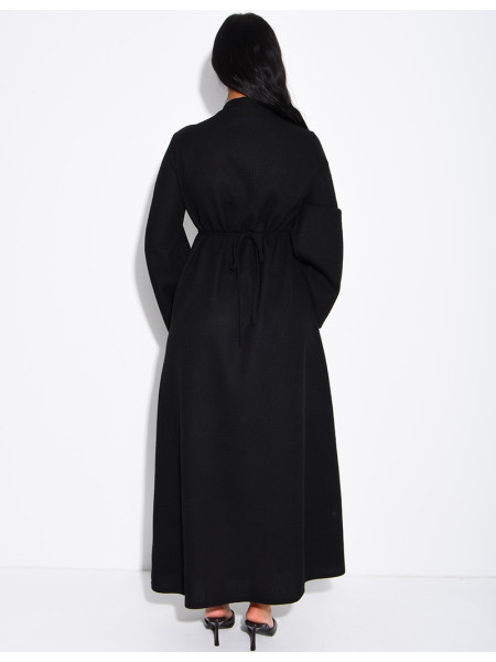 Robe longue texturée à cintrée au dos