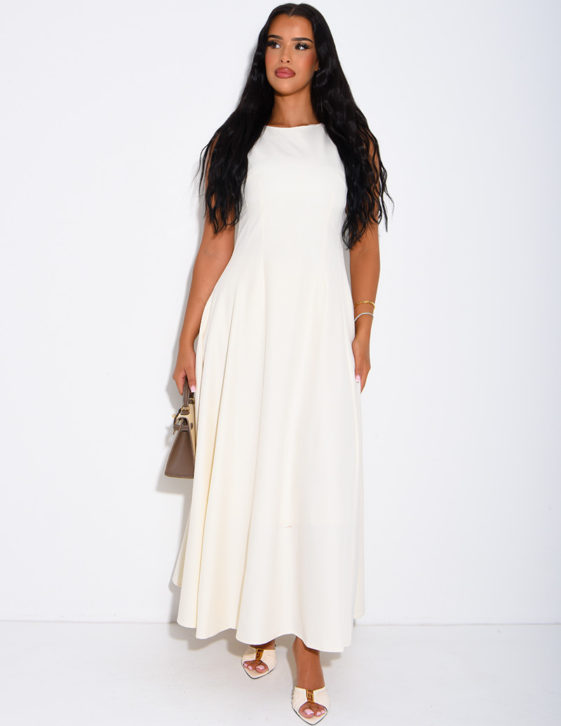 Very long dress, fitted at...