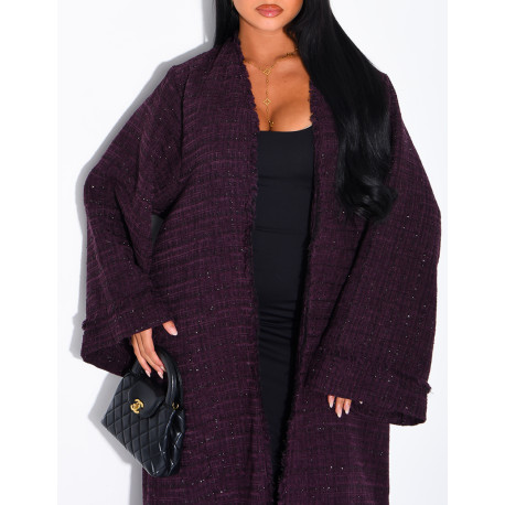 Long, thick kimono with a shimmering finish and a belt