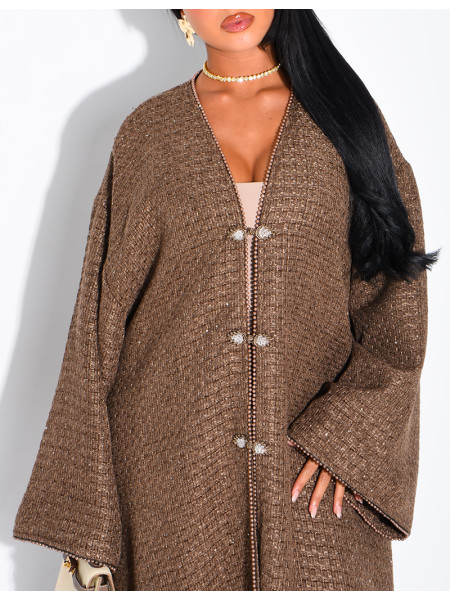Glänzender, schwerer Kimono mit Gürtel