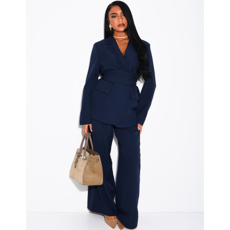 Tailored blazer and straight-leg trousers set