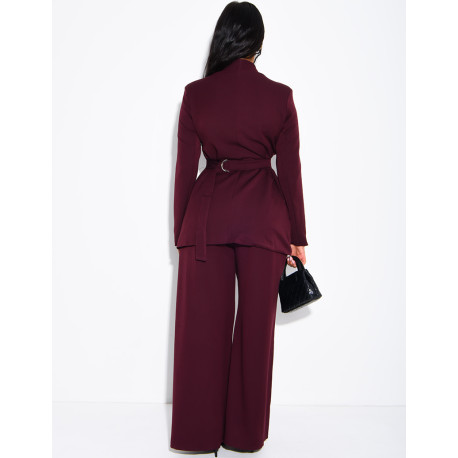 Set aus Blazer mit Stehkragen, im Rücken verstellbar, und gerade geschnittener Hose
