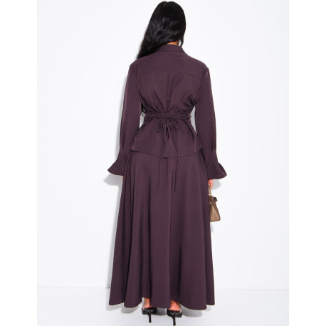 Ensemble jupe taille haute évasée et chemise à nouer dans le dos